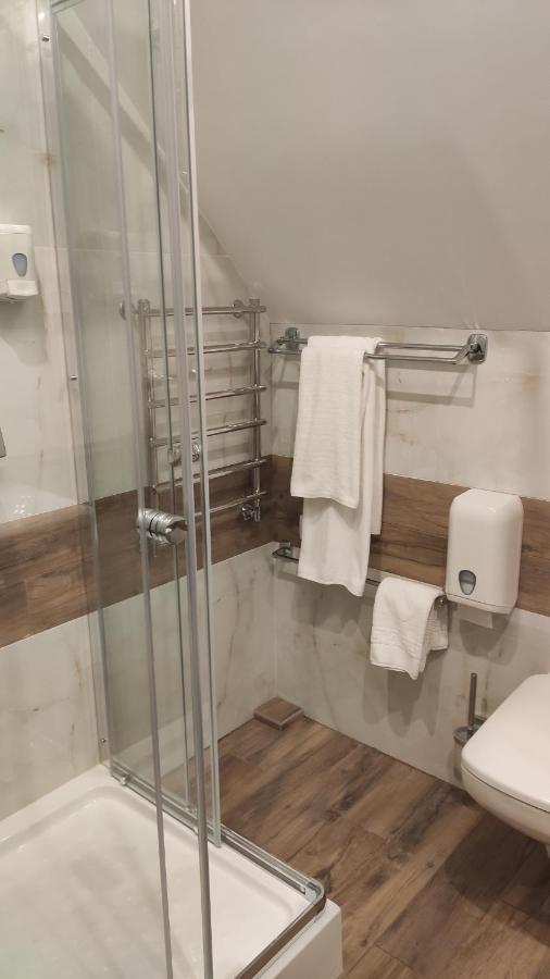 Optima Collection Bergshloss Ровно Экстерьер фото